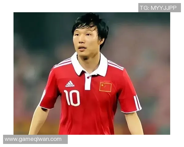 中国最矮足球明星的传奇人生与奋斗历程揭秘