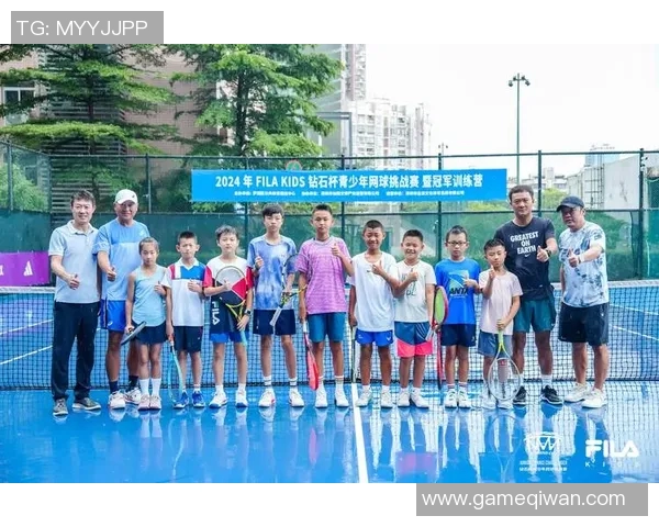 南京网球队在杯赛中的灵活战术与团队协作展现出强大竞争力