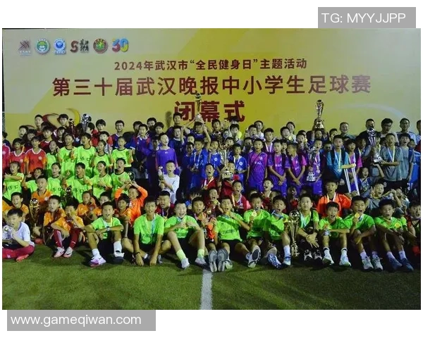 武汉足球队在足球个人能力排行榜中荣登第八名展现出强劲实力与潜力 武汉足球队在足球个人能力排行榜中荣登第八名展现出强劲实力与潜力